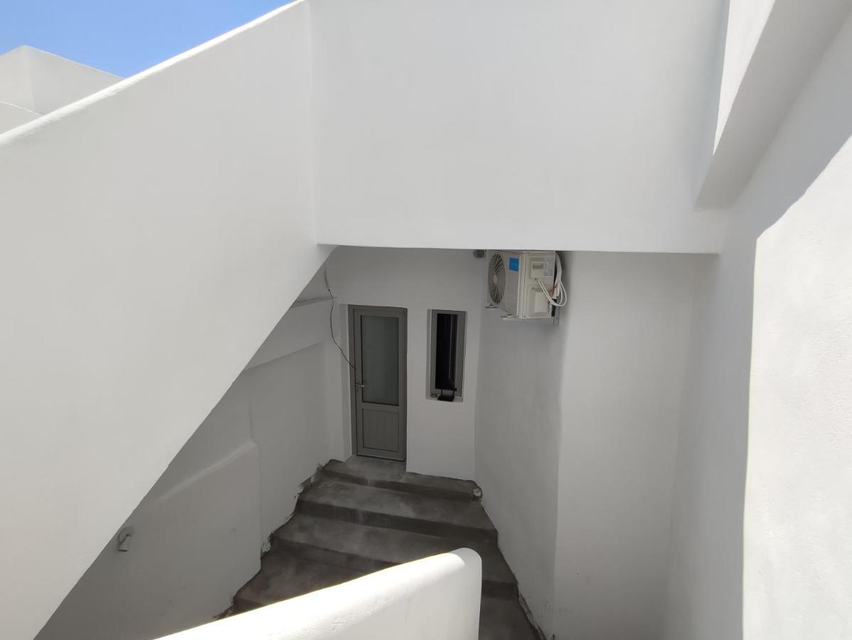 V D Fira Rooms Exterior foto